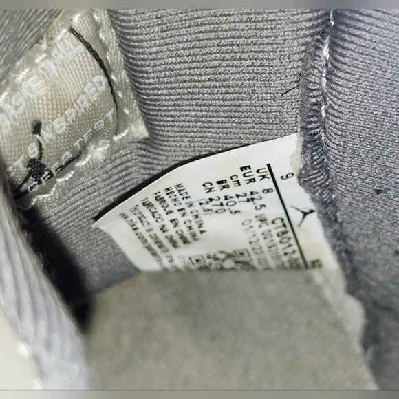 Air Jordan 11 Retro Cool Grey (2021) Men's size 9 - Picture 7 of 7